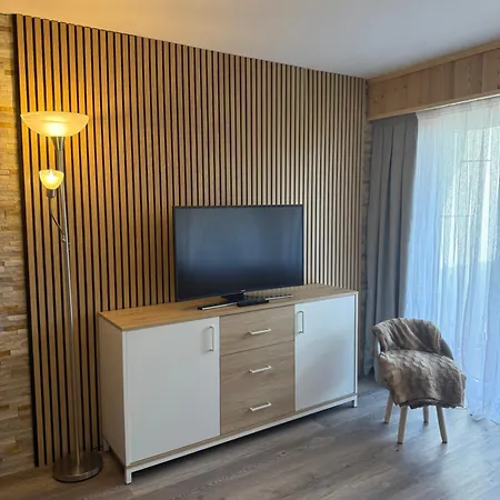 Mountain Free Parking And Wifi Playroom Apartman *