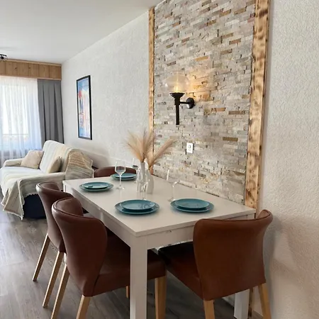 Mountain Free Parking And Wifi Playroom アパート *